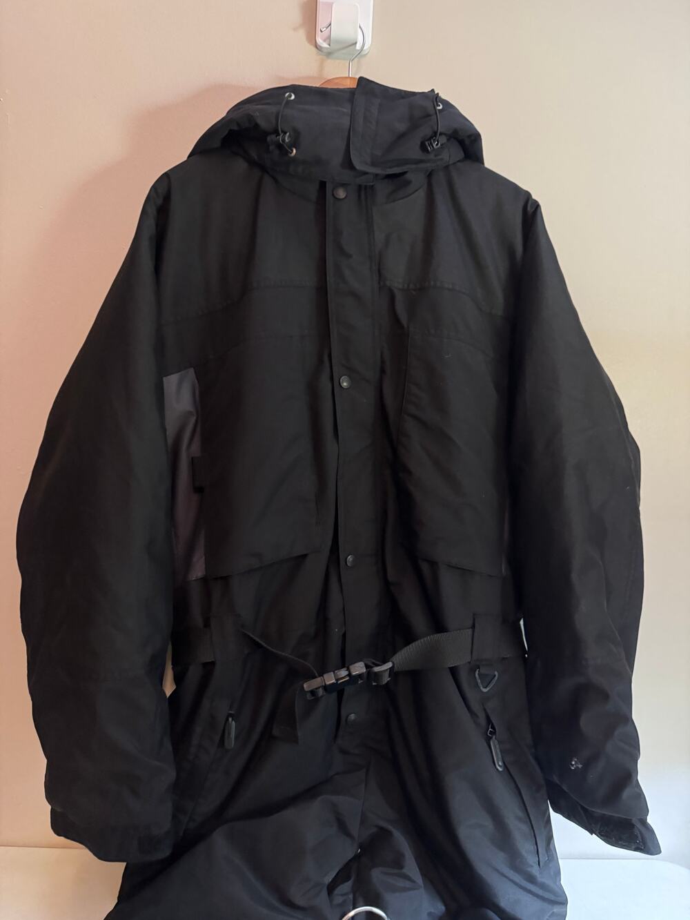 Cabela’s Men’s 2XLT Black Insulated Snowmobile Ski Jacket Bib Pants Set